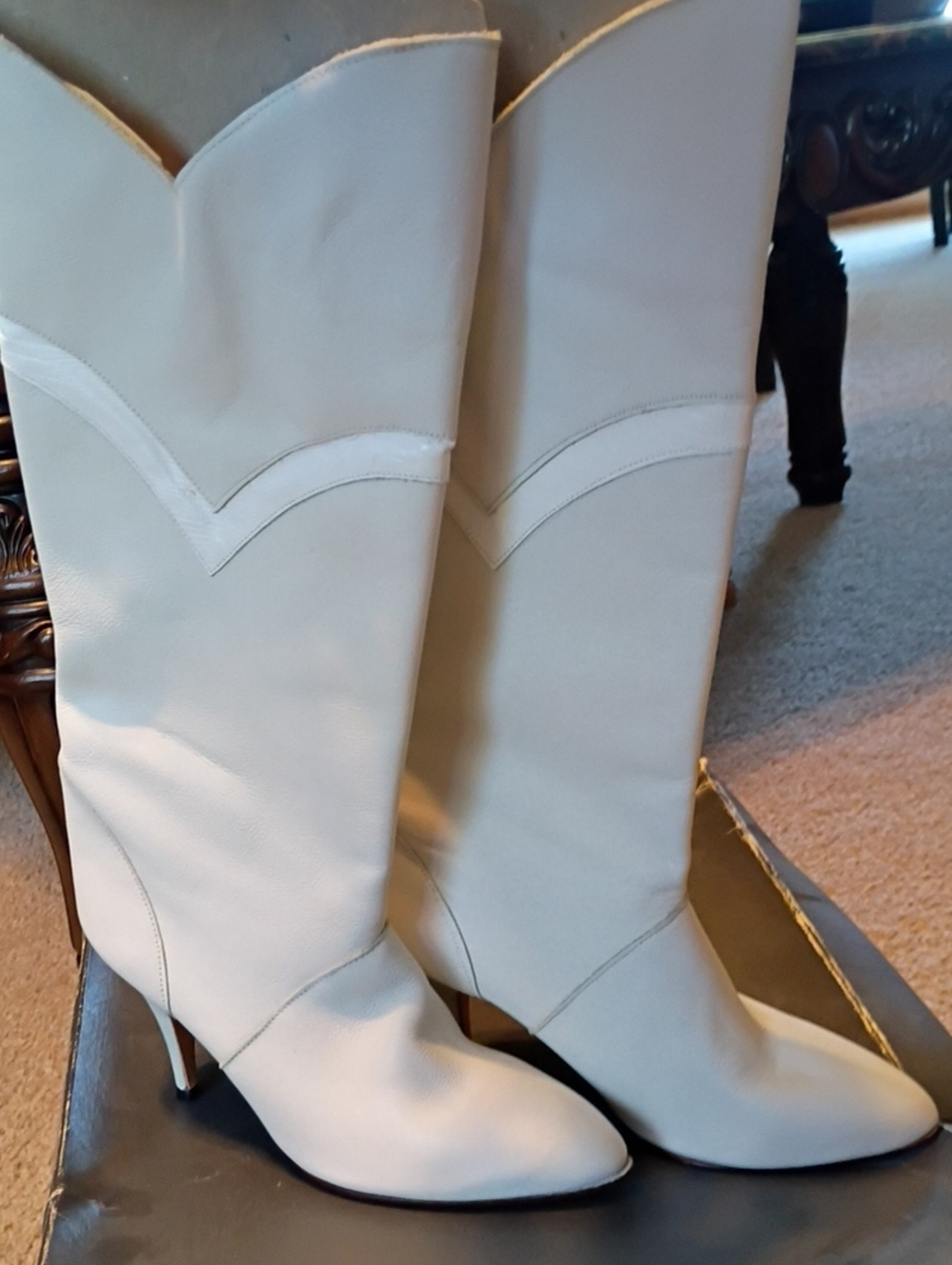 Vintage 80s NIB Flings White Western Boots